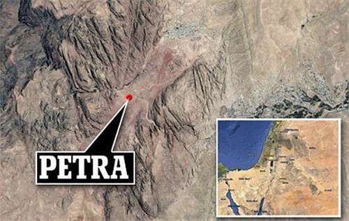 佩特拉遗址发现巨型平台(附:约旦佩特拉遗址位置图)