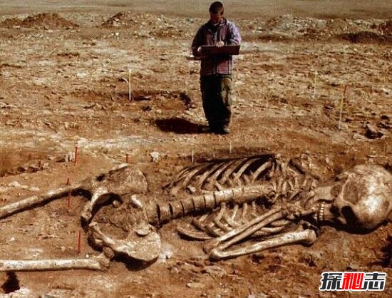 考古界不敢公开的秘密,考古发现5米巨人遗骸吓