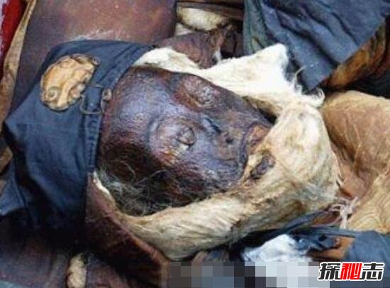 神秘的河南清朝干尸,项城挖出身着清朝官服干